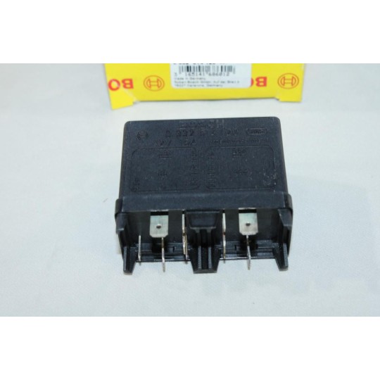 Relais electrique gestion moteur Bosch 0332514120 pour BMW serie 5 6 2500 3300 E3 E12 E24 citroen CX opel kadcett C rekord E 