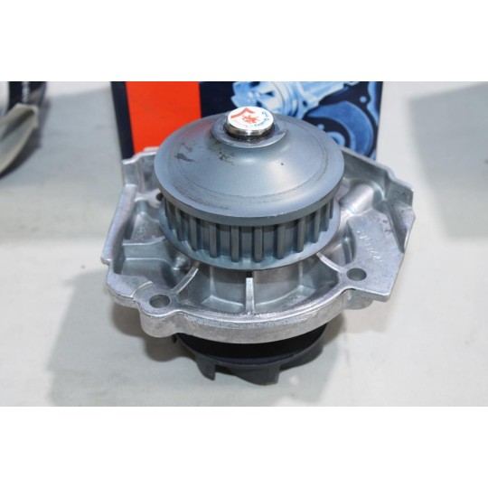 Pompe à eau Quinton Hazell QCP3422 pour fiat panda punto 1 2 I II palio doblo lancia Y ypsilon 1.1 1.2 essence 
