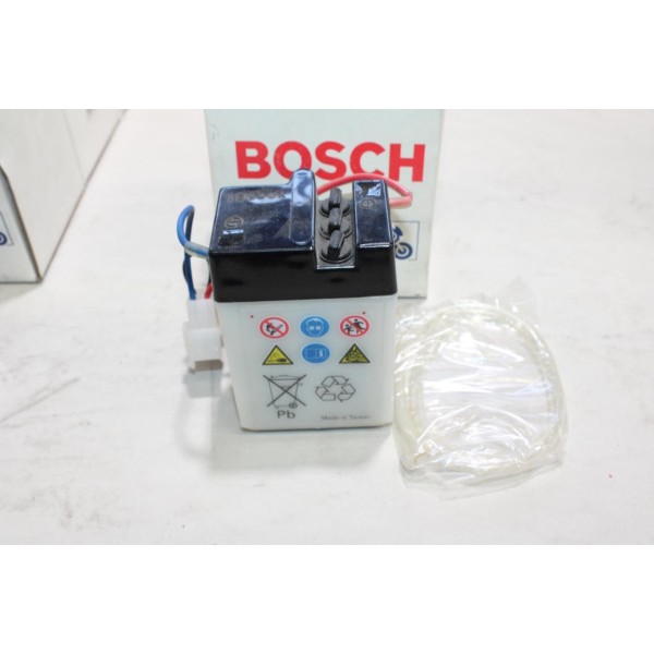 Batterie moto 6V 2Ah 10A Bosch 002014001 018000020E 
