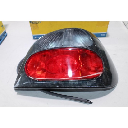 Feu lanterne arriere droit Magneti Marelli 62066 714025281801 pour renault megane 1 