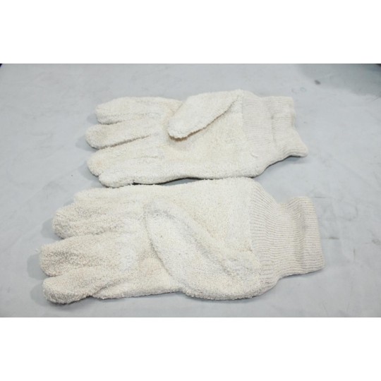 1 Paire de gants taille 10 CE 4700 