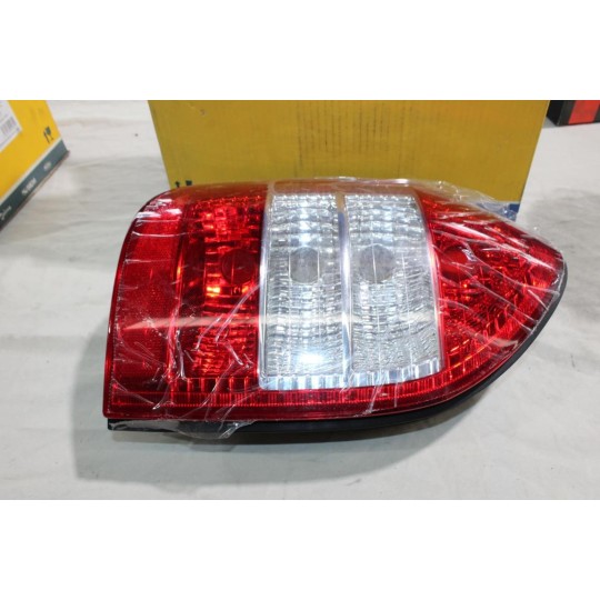 Feu lanterne arriere gauche Magneti Marelli LLE592 714000062330 pour opel zafira A 