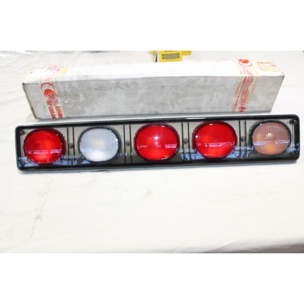 Feu lanterne arriere 5 feux Vignal 195000 pour bus camion poids lourd 