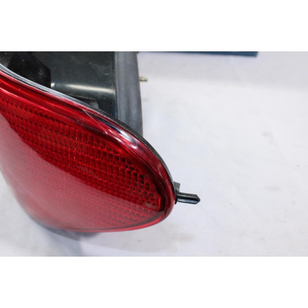 Feu lanterne arriere droit (fendu sur le coté) Magneti Marelli 08003 714025340801* pour citroen xsara