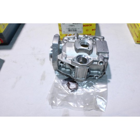 Corps de pompe à injection Bosch 1465130887 