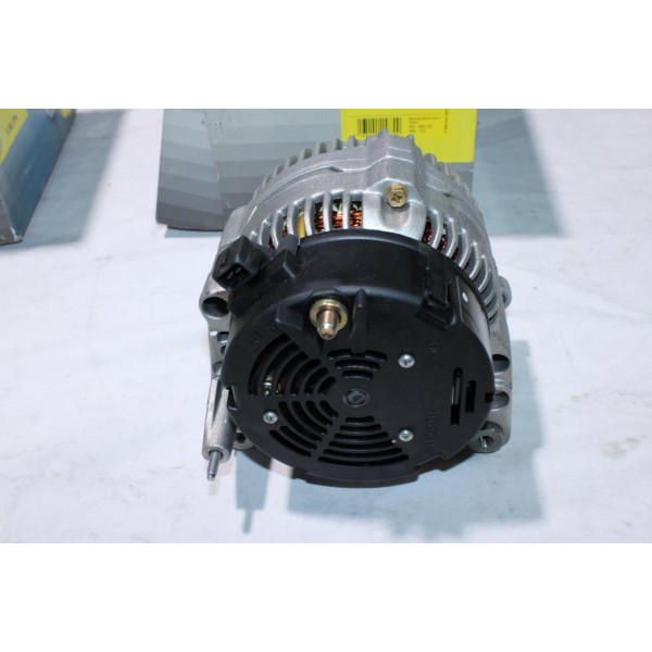 Alternateur 70A Bosch 0986038390 pour audi A3 seat cordoba 1 ibiza 2 II toledo 1 inca alhambra arosa skoda felicia octavia