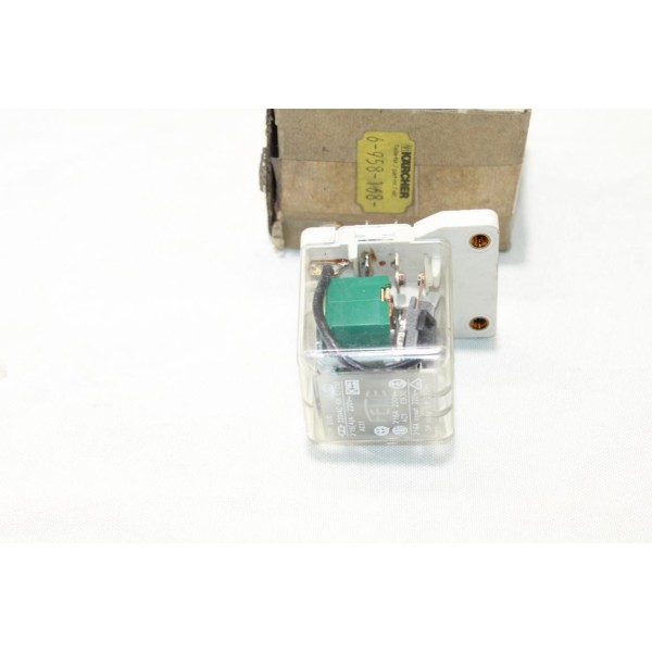 Relais electrique Karcher 6.958-168.0 pour autolaveuse karcher BD 