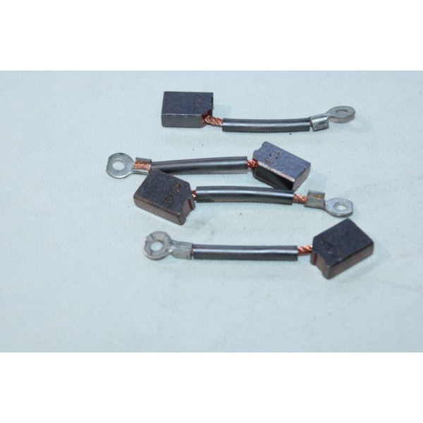 Jeu 4 balais charbon Karcher 6.610-216.0 pour autolaveuse karcher B BD BR 