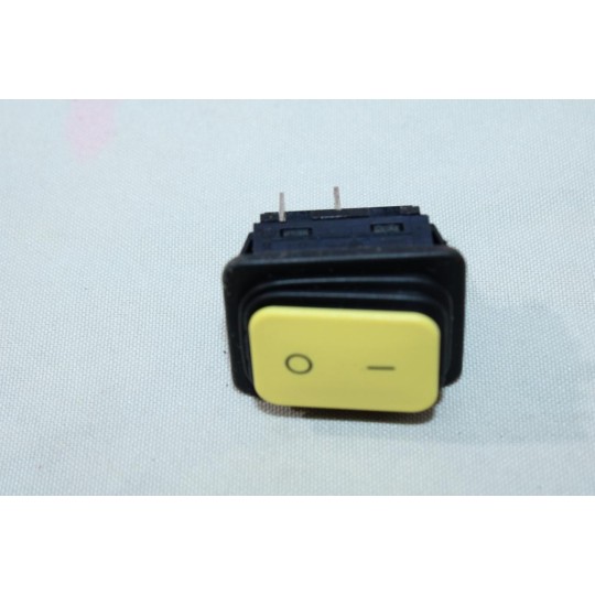 Bouton interrupteur marche arret Karcher 6.630-468.0 pour aspirateur NT 