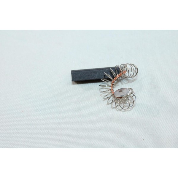 1 Balais de charbon Karcher 6.610-022.0 pour autolaveuse karcher BR 