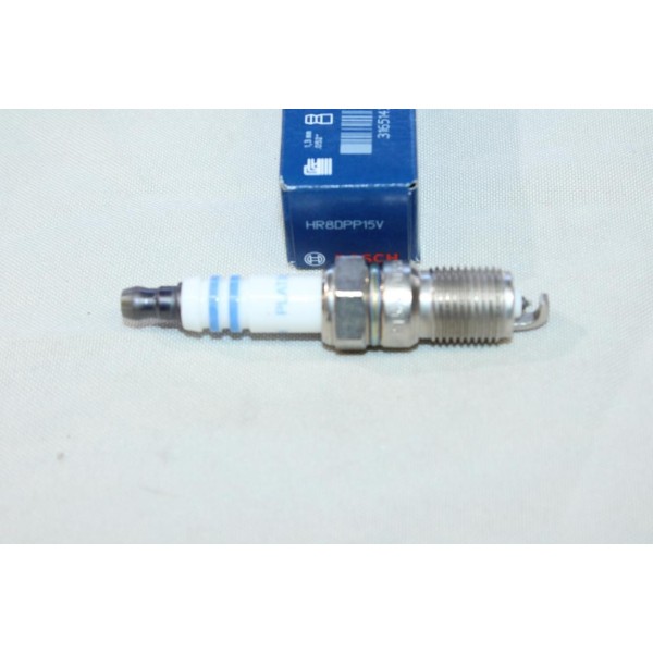 Lot 4 bougies allumage platinum Bosch HR8DPP15V 0242229652 pour ford mondeo 1 2 3 I II III cougar maverick fiesta 5 V C-max 