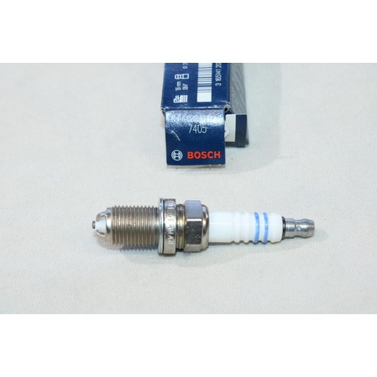 Jeu 3 bougies allumage Bosch FGR8KQE 7405 0242229613 pour BMW Z3 E36 ford galaxy 1 mercedes classe V W638 seat toledo 2 II 