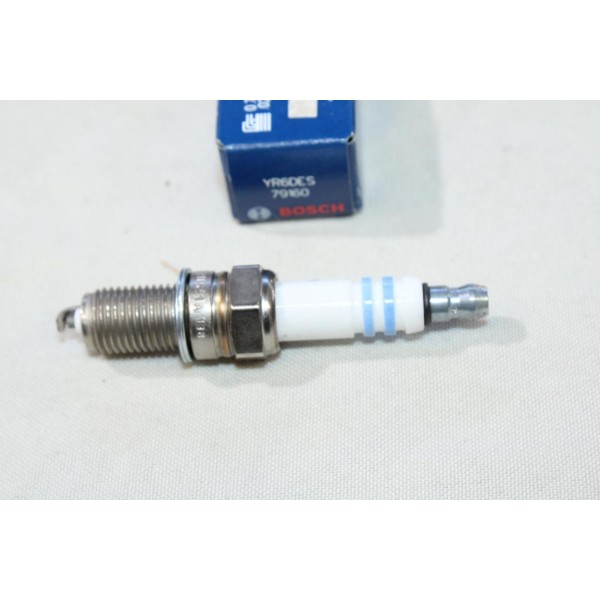 Lot 7 bougies allumage Bosch YR6DES 79160 0242140519 pour alfa romeo mito chevrolet aveo spark daihatsu sirion terios fiat 