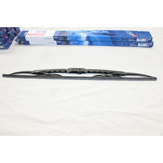 Balais essuie glace arriere 550mm attache standard Bosch H550 3397004762 pour fiat lancia alfa romeo renault peugeot citroen 
