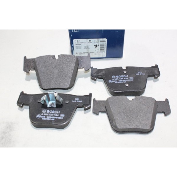 Jeu 4 plaquettes de frein avant montage teves Bosch BP2437 0986424624 pour mercedes classe S W221 CL S 63 65 AMG 