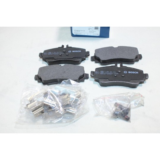 Jeu 4 plaquettes de frein avant montage lucas Bosch BP239 0986424470 pour mercedes classe A W168 