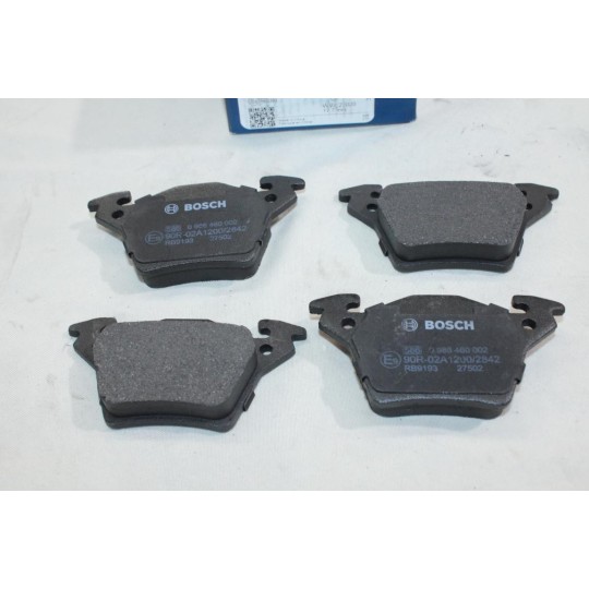 Jeu 4 plaquettes de frein arriere montage bosch Bosch BP489 0986460002 pour mercedes vito W638 