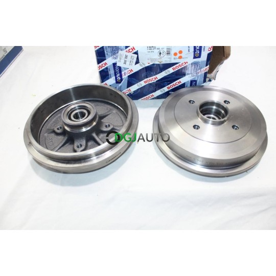 Jeu 2 tambours de frein arriere avec roulement de roue Bosch DB373 0986477303 pour citroen C2 C3 peugeot 1007 