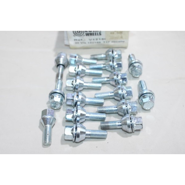 Lot 17 boulons de roue fixation jante 12x150 T17 Norauto V12150 12489661 