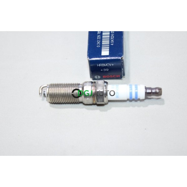 Lot 4 bougies allumage Bosch HR8MCV+ +39 0242229785 pour ford mondeo 1 2 I II escort 5 6 V VI orion 3 III fiesta 3 4 5 III IV V 