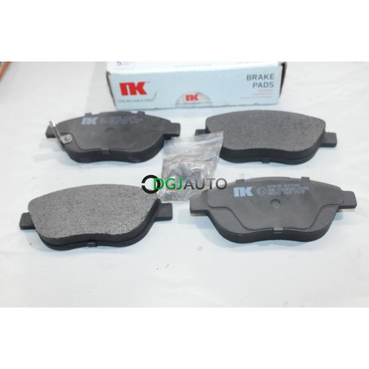 Jeu 4 plaquettes de frein avant montage bendix NK 223636 pour fiat 500L opel corsa D 