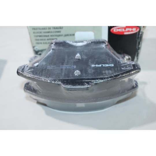 Jeu 4 plaquettes de frein avant montage teves Delphi LP1898 pour citroen C4 dont picasso peugeot 207 307 308 