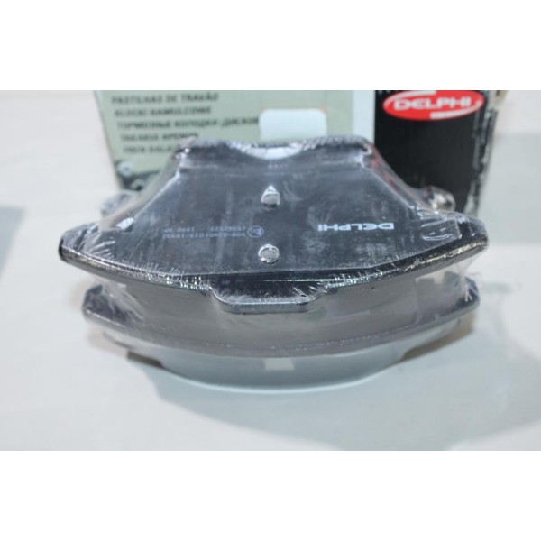 Jeu 4 plaquettes de frein avant montage teves Delphi LP1898 pour citroen C4 dont picasso peugeot 207 307 308 