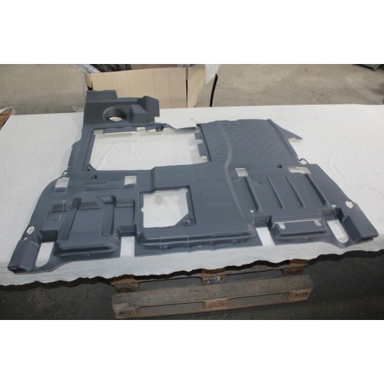 Revetement plastique sol moquette Citroen 1682176480 pour citroen jumper partir de 2006 (envoi plié déchirure) 