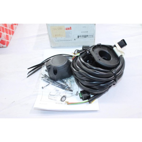 Faisceau attelage spécifique 7 broches Bosal 015338 pour renault trafic 2 II opel vivaro A nissan primastar 
