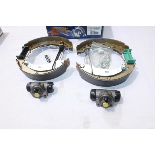 Kit frein arriere prémonté 203x38mm montage lucas Norauto NKA221 pour renault laguna 1 