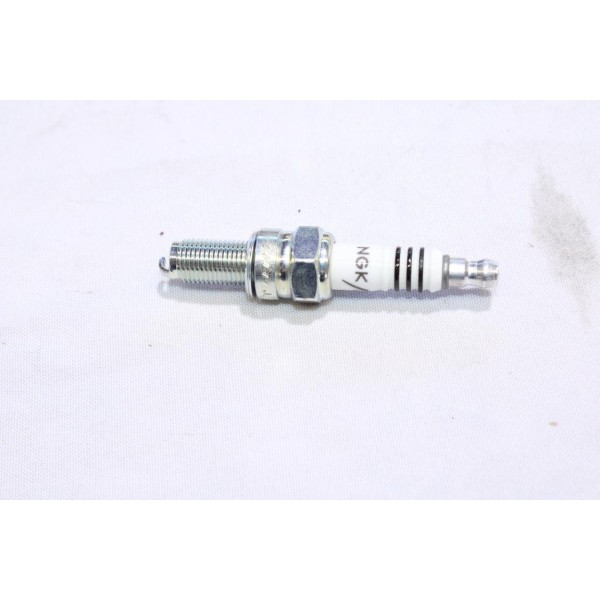 Lot 2 bougies allumage NGK CR7EIX 7385 pour moto scooter aprilia SR max atlantic dorsoduro habana mana pegaso scarabeo SL 