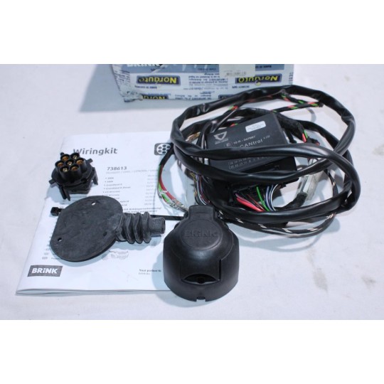Faisceau attelage multiplexe 7 broches (trace montage contenu de la photo) Brink 738613 pour citroen C5 aircross opel grandland 