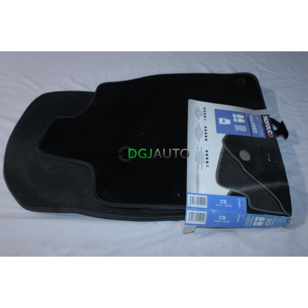 Jeu 4 tapis de sol sur mesure avant + arriere Norauto 2330038 NOF216 pour citroen C5 de 2001 à 2008 