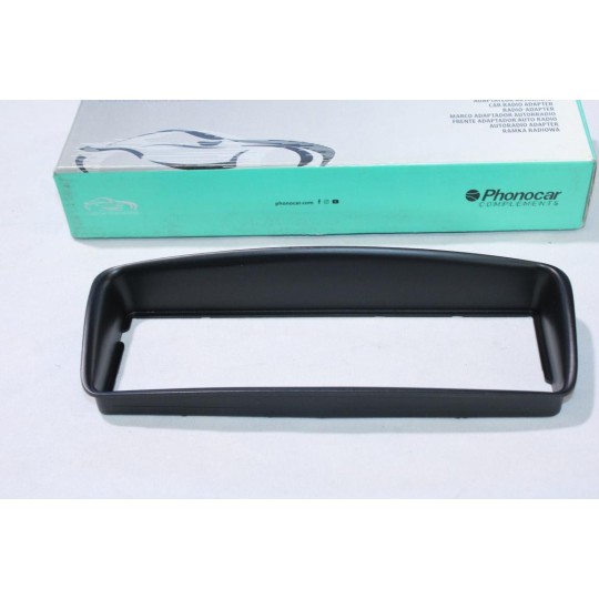 Cadre contour couvercle encradrement poste radio autoradio Phonocar 03241 pour peugeot 206 