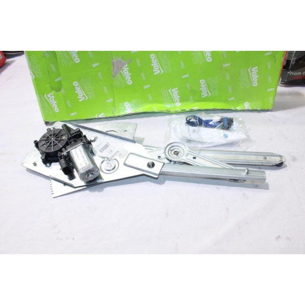 Leve vitre electrique avec moteur porte avant droite Valeo 850363 pour renault twingo 1 