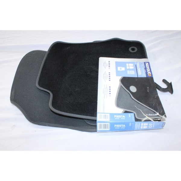 Jeu 4 tapis de sol sur mesure avant + arriere Norauto 2330065 NOF243 pour ford fiesta de 2008 à 2012 