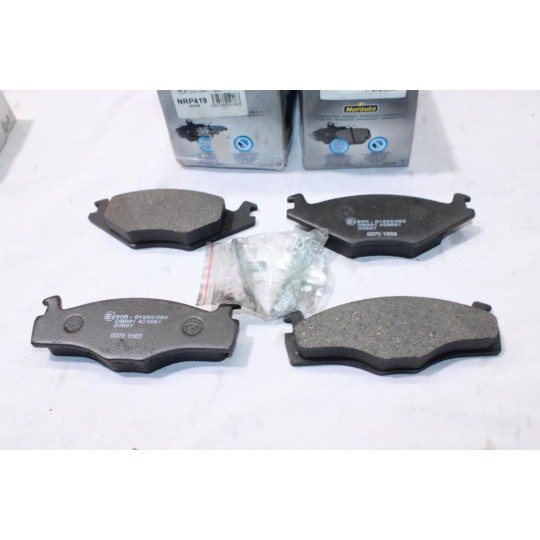 Jeu 4 plaquettes de frein avant montage kelsey hayes Norauto NRP419 pour seat ibiza 2 II cordoba toledo volkswagen caddy 1 golf 
