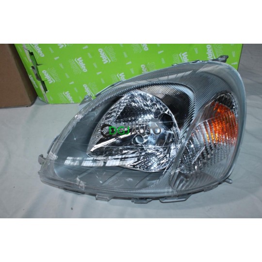 Phare projecteur avant gauche Valeo 087978 pour toyota yaris de 1999 à 2003