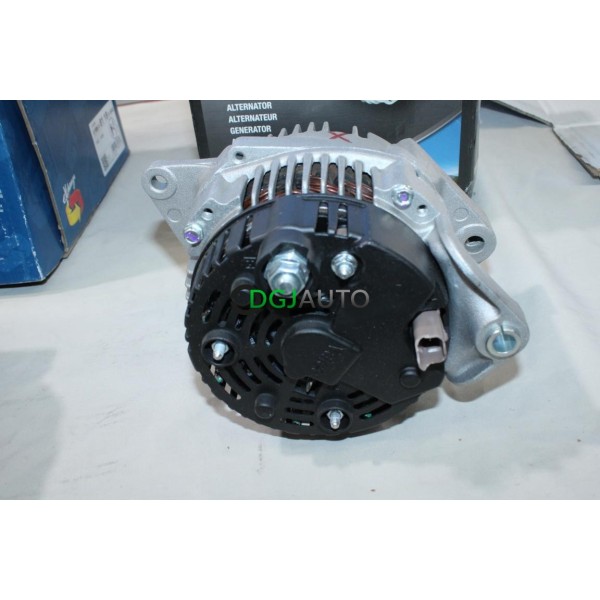 Alternateur (contour cosse abimé et manque 1 barrette anti gravillon) reconditionné à neuf Delco Remy DRA4046* pour renault