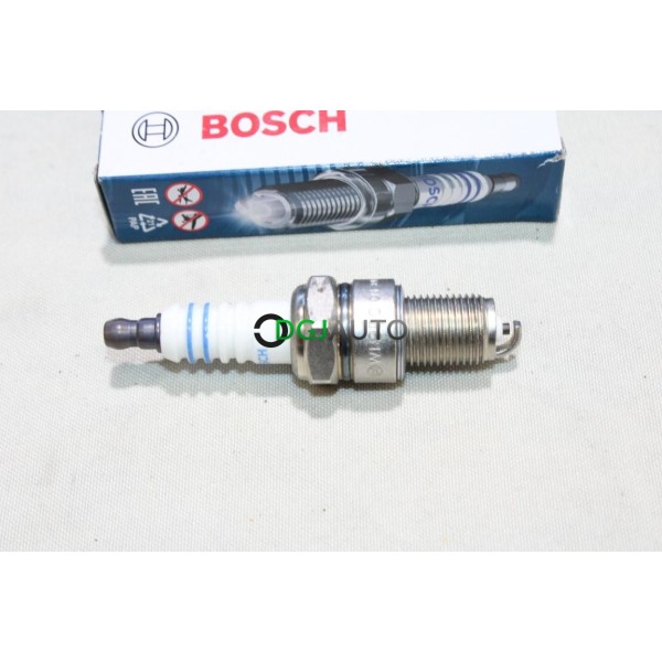 Lot 4 bougies allumage Bosch WR9DC 7911 0242225599 pour bentley continental BMW serie 3 E21 chevrolet niva chrysler lebaron ES