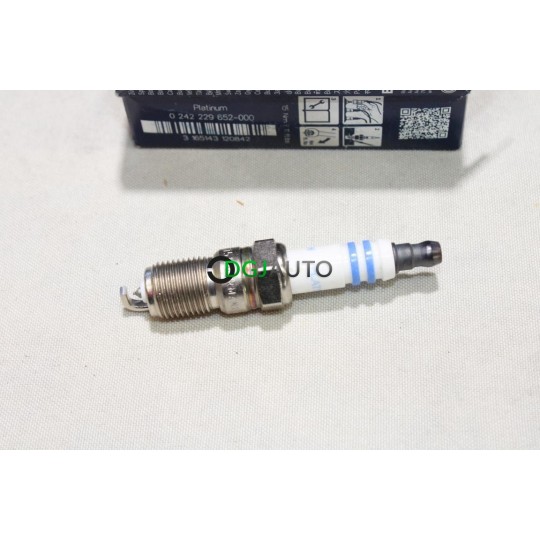 Lot 6 bougies allumage platinum Bosch HR8DPP15V 0242229652 pour ford mondeo 1 2 3 I II III cougar maverick fiesta 5 V C-max