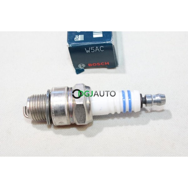 Lot 4 bougies allumage Bosch W5AC 0241245580 pour alfa romeo GTV spider 166 BMW serie 3 E30 daewoo espero nexia tico lanos