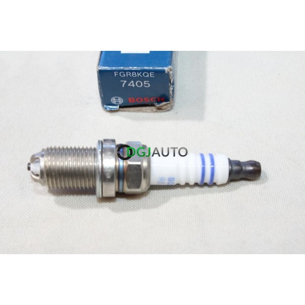 Jeu 2 bougies allumage Bosch FGR8KQE 7405 0242229613 pour BMW Z3 E36 ford galaxy 1 I mercedes classe V W638 seat toledo 2 II