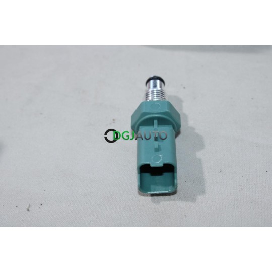 Sonde temperature liquide de refroidissement Delphi 9307-529A pour citroen C4 dont picasso C5 C8 dacia logan fiat scudo 2 II