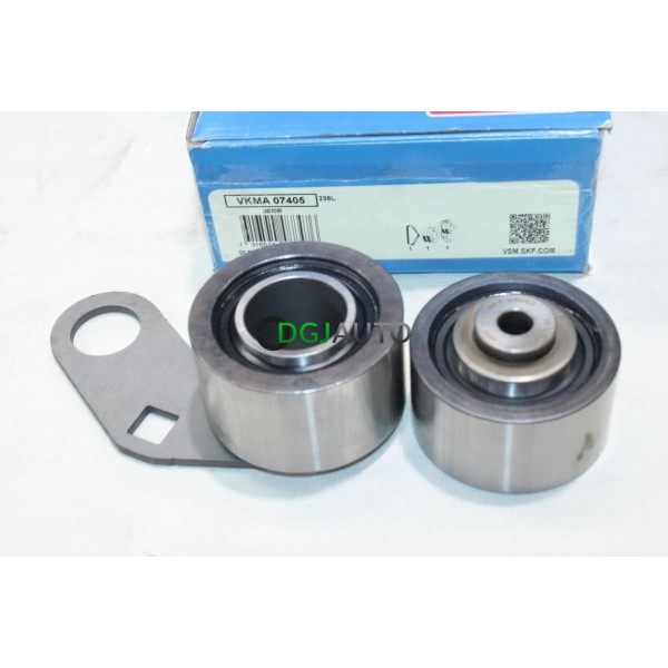Jeu galets tendeur + enrouleur courroie de distribution (non incluse) SKF VKMA07405 pour land rover discovery LJ defender L316