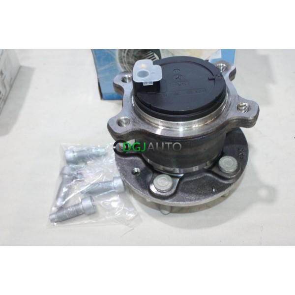 Moyeu roulement de roue arriere SKF VKBA6637 pour ford focus 2 II kuga 1 mondeo 4 IV