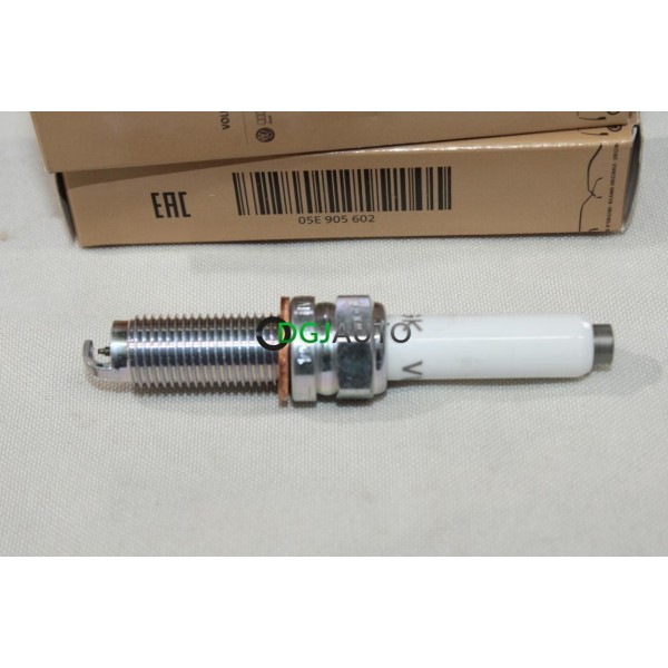 Lot 6 bougies allumage iridium Volkswagen 05E905602 pour audi A1 A3 Q2 Q3 cupra formentor terramar seat leon 3 4 III IV ateca