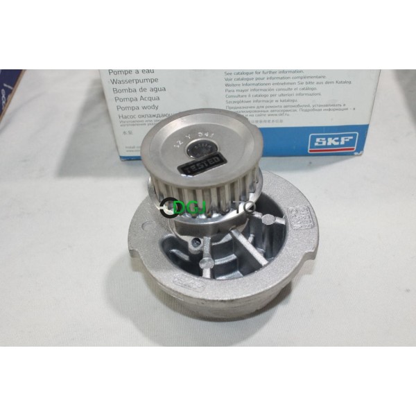 Pompe à eau (TRACE DE MONTAGE) SKF VKPC85212* pour opel opel astra F G vectra B zafira A corsa C tigra A combo B 1.4 1.6 essence