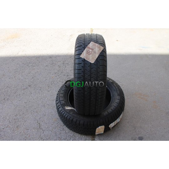 Lot 2 pneus NEUF Michelin agilis 51 215/60/16 C 215 60 16C 103/101T DOT1820 DOT2818