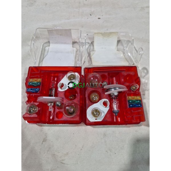Pack 2 boites ampoules de phare et fusibles de secours Philips 69590830 minikit H1 + minikit H7 24V pour poids lourd tracteur